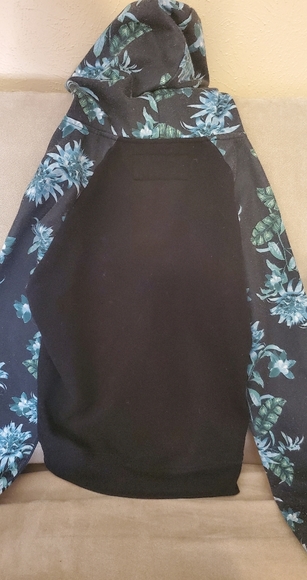 Sz S Carbon Hoodie - Picture 2 of 3